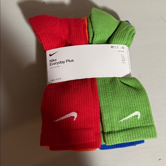 Nike Socks 6 Pack Primary Colors - Picture 2 of 3